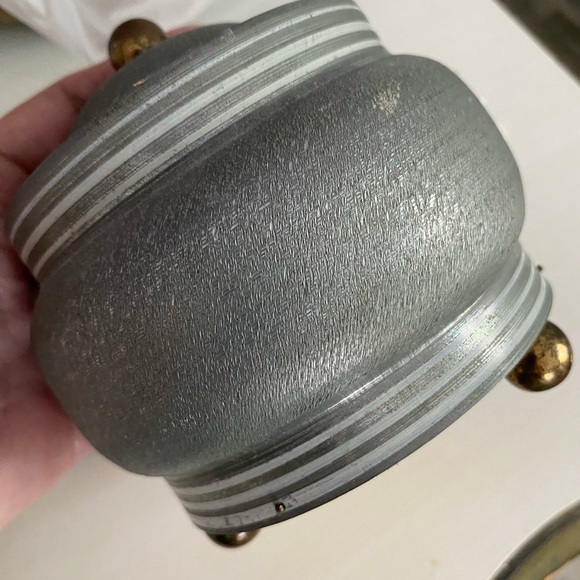 Vintage Powder Puff Trinket Music Box - Picture 7 of 9